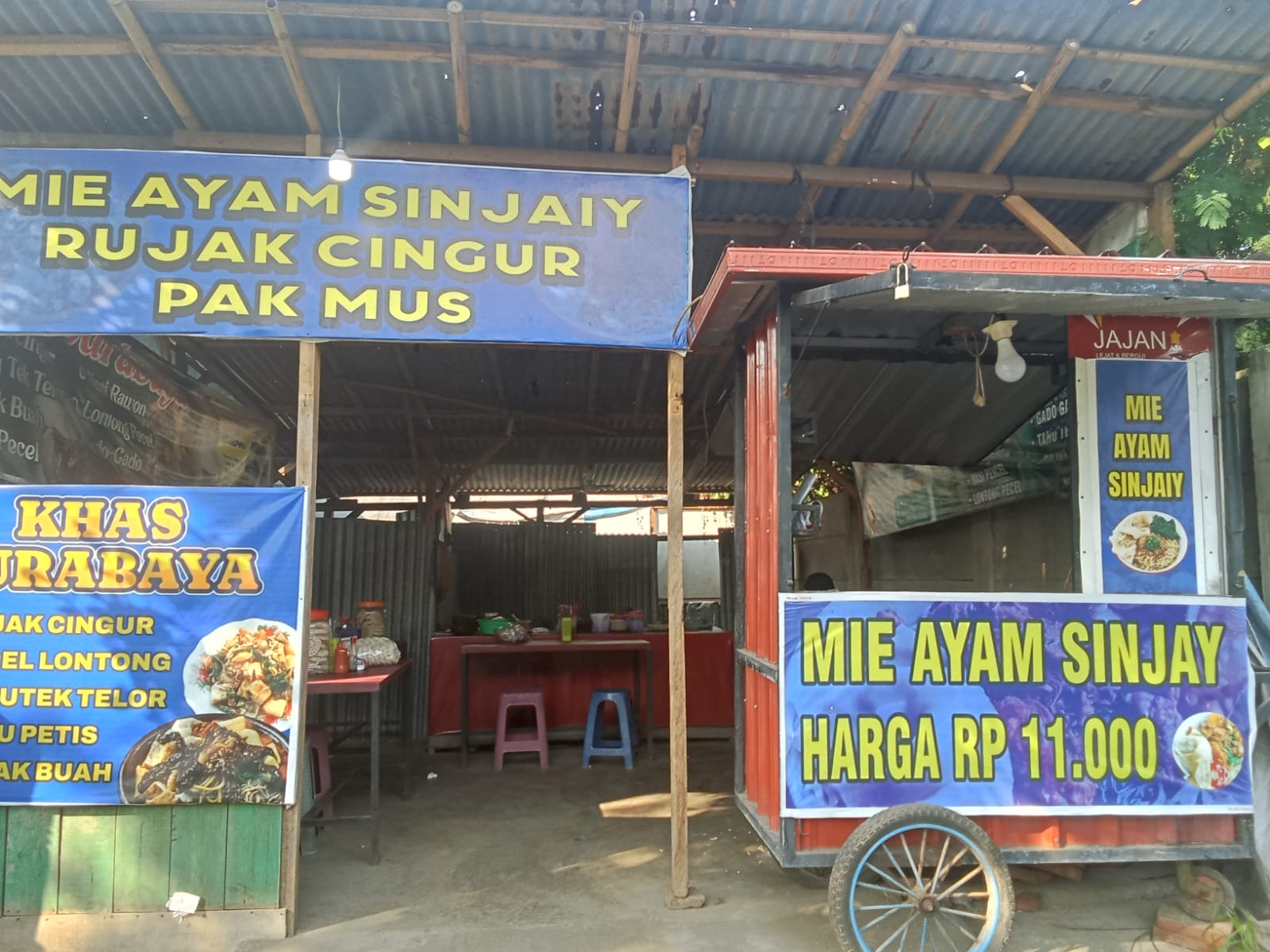 Nikmati Sensasi Rujak Cingur Surabaya di Pekalongan, Sambalnya Bikin Nagih!