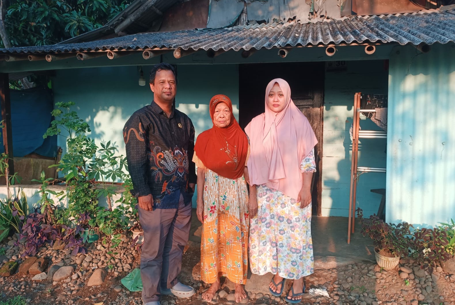 Kasus Penyerobotan Tanah Akibat Utang Rp3.000, Suami Meninggal, Ibu Warsiti Minta Kasus Diusut Tuntas