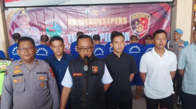 Kerusuhan di Pekalongan, Uang Rp596 Juta dalam ATM Bank Jateng Ludes Terbakar