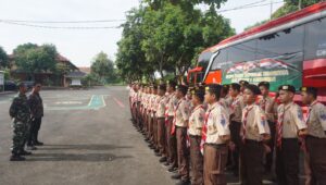 SMK N 1 Kandeman Kirim 50 Siswa Ikuti Pelatihan Kadet di Rindam Diponegoro