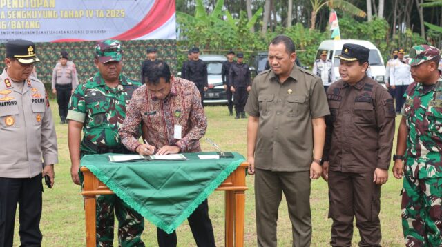 TNI Rampungkan Pembangunan Jalan Desa Wringingintung, Warga Kini Lebih Mudah ke BIP