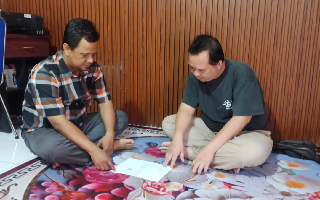 Usaha Es Teh UMKM di Pringrejo Terkendala Listrik, Diduga Dipersulit Oknum