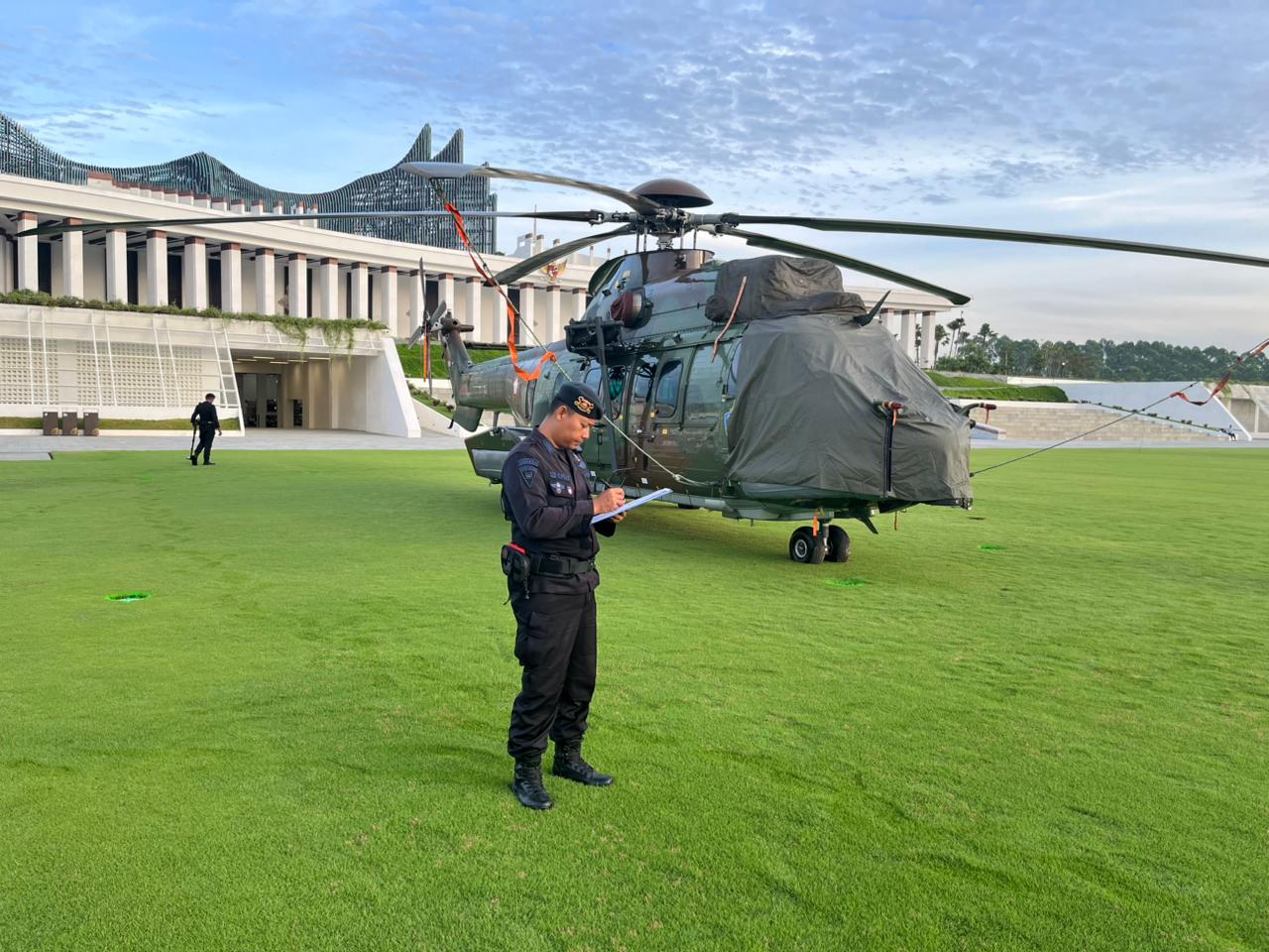 Gegana Brimob Kaltim Amankan Kunjungan Presiden Prabowo di Kawasan IKN