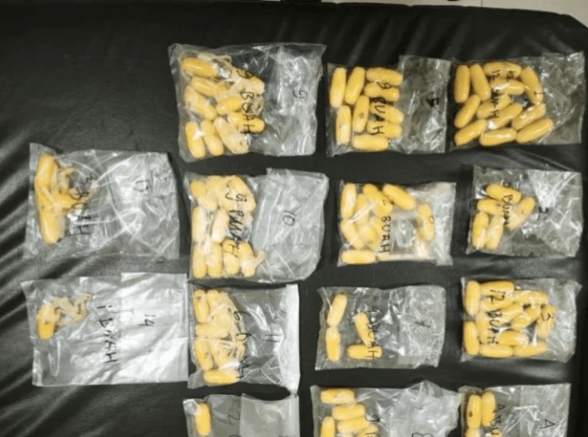 Ratusan Kapsul Sabu di Dalam Perut, Pasutri Pakistan Dibekuk di Bandara Soetta