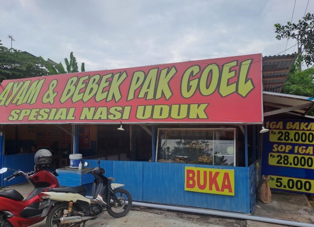 Dari Pelajar hingga Ibu Rumah Tangga, Semua Jatuh Hati pada Iga Bakar Goel